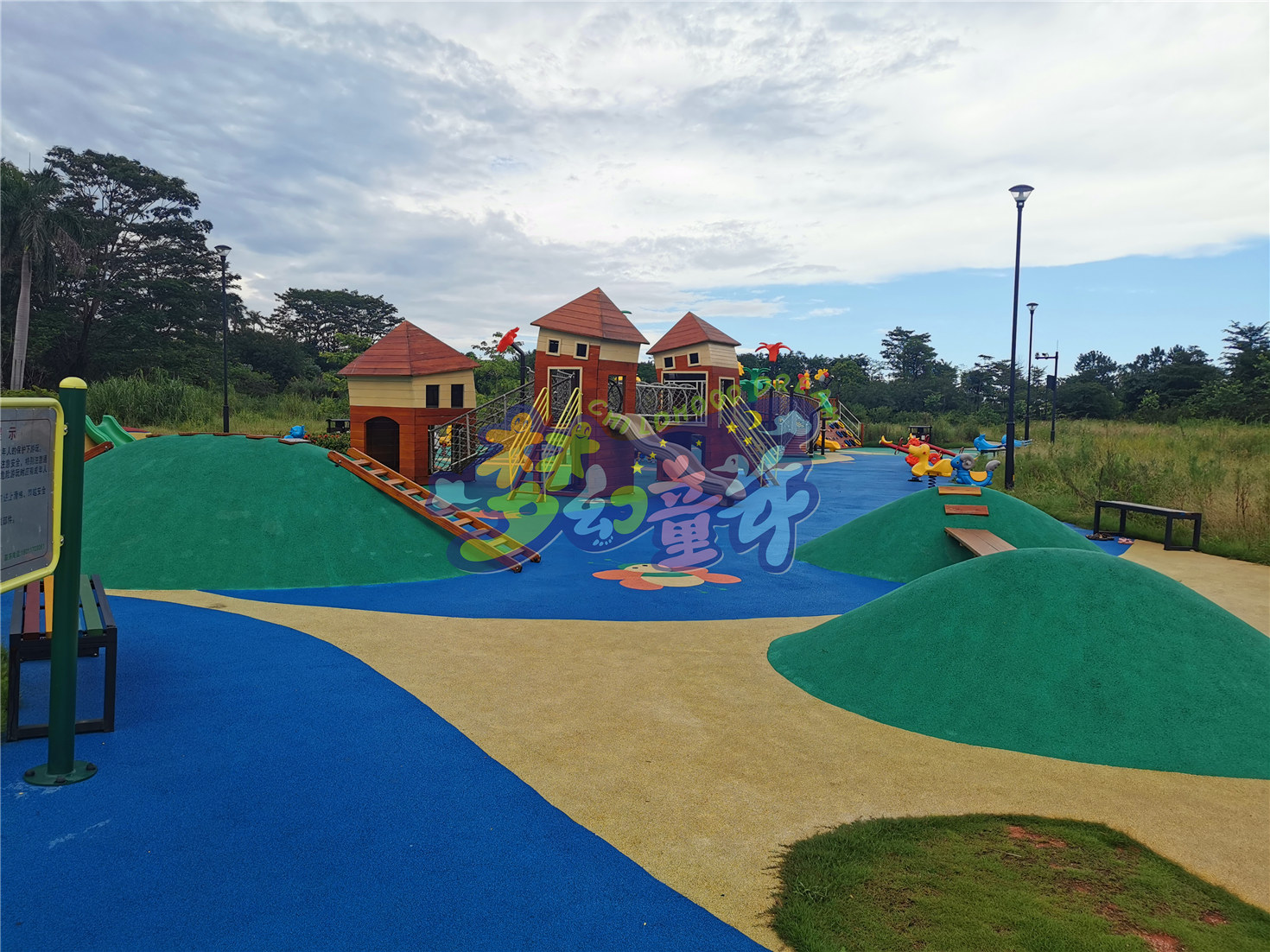 清遠美林湖兒童活動場
