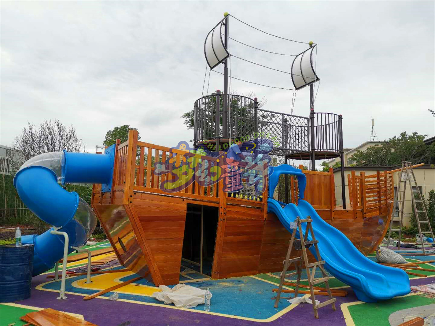 金茂汕頭雙悅灣海盜船